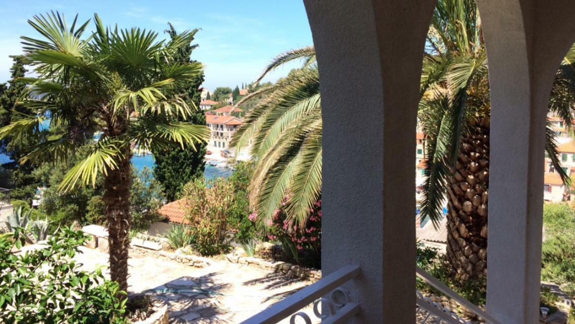 Apartment In Maslinica 70M From The Sea Dış mekan fotoğraf